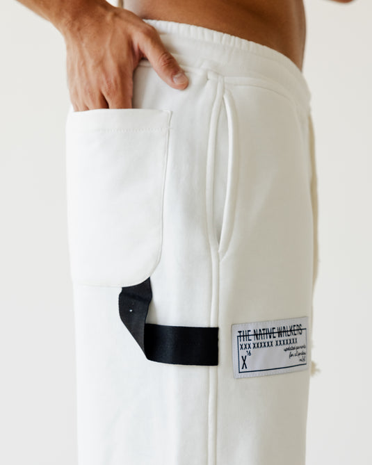 شورت ذا نايتڤ وكرز أبيض