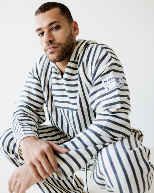 قميص باجا سيت اسود