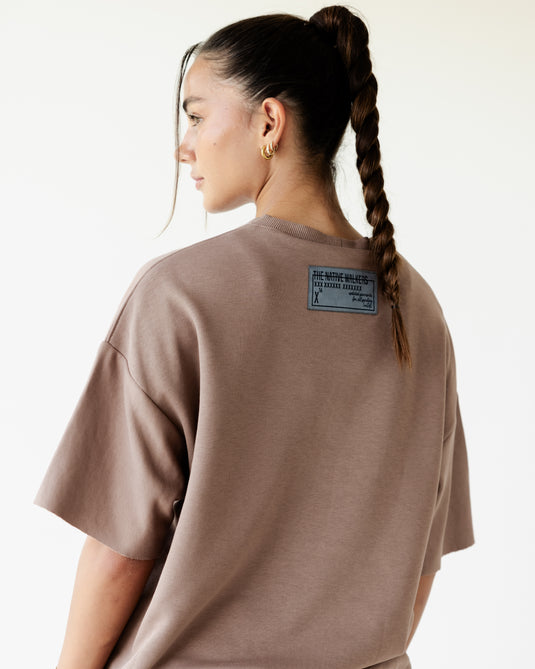 تشيرت كانغارو بني