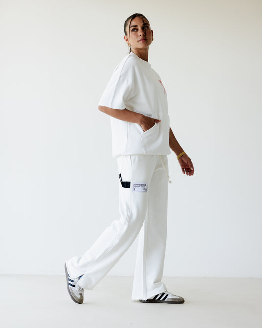 تيشيرت كانغارو ابيض