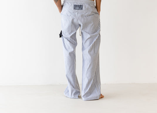 بنطلون يوتلتي أسود