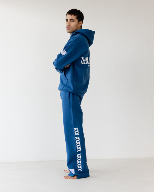 هودي ذا نايتڤ وكرز أزرق