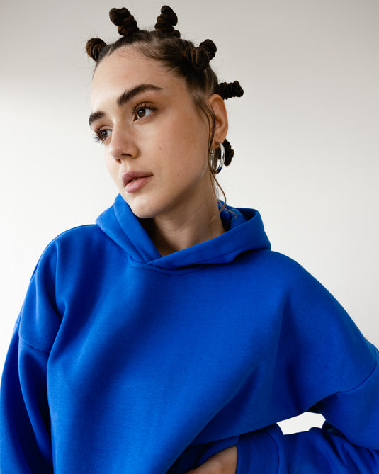 هودي غامض أزرق