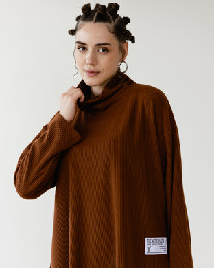 قميص مخملي بني