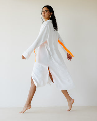 قميص بريزي أبيض