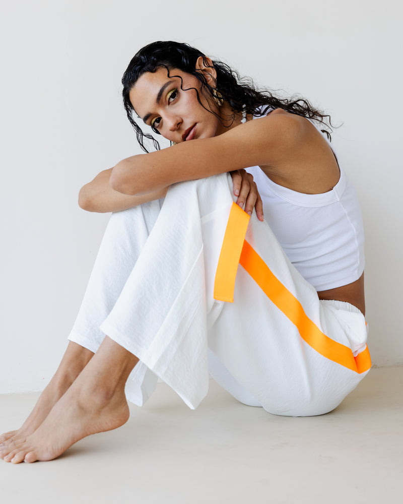 تحميل الصورة في عارض المعرض, بنطلون بريزي أبيض
